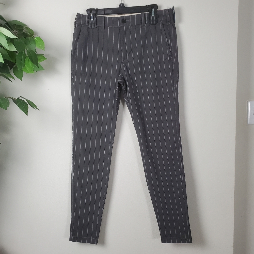 NEW Hollister Men's Gray Pinstripe Pants Super Skinny Chino 30 X 32 Epic Flex